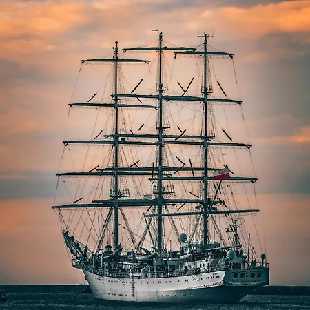 Sunset Bei Warnemünde *